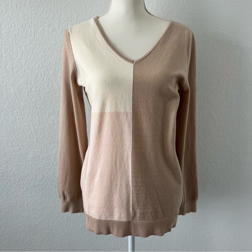 NWOT Love‎ Ellie Pullover Colorblock Sweater